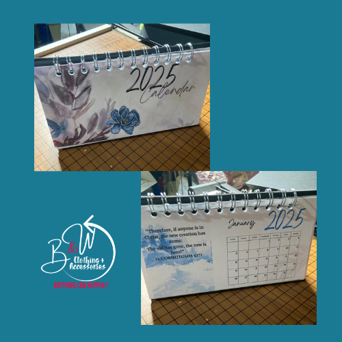 2025 Desktop Calender